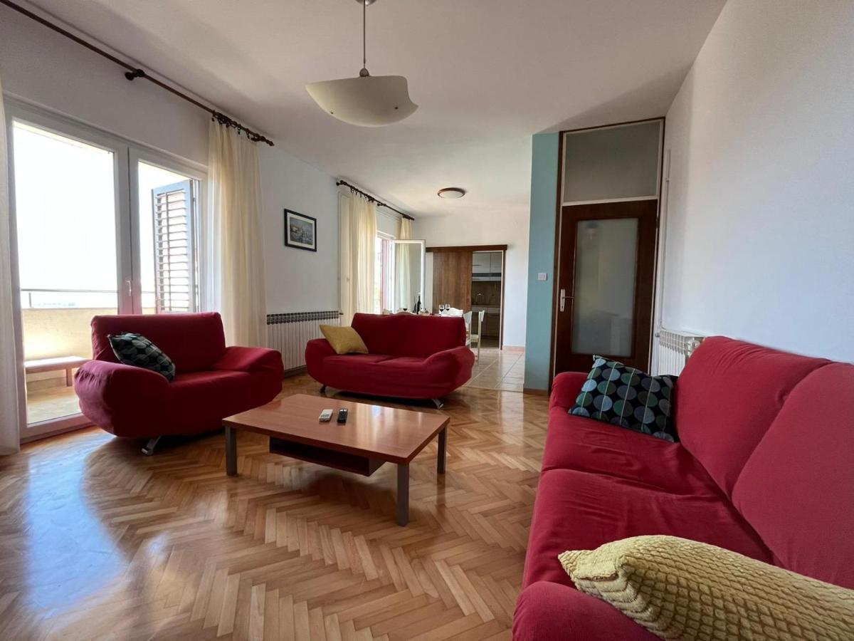 Apartment Lily Podstrana Eksteriør bilde