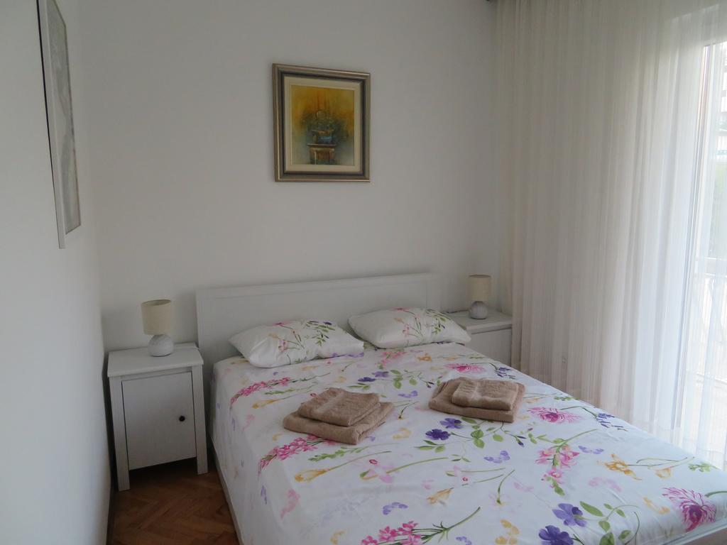 Apartment Lily Podstrana Eksteriør bilde