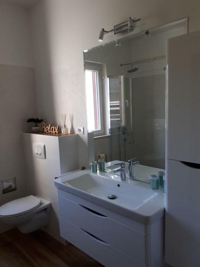 Apartment Lily Podstrana Eksteriør bilde